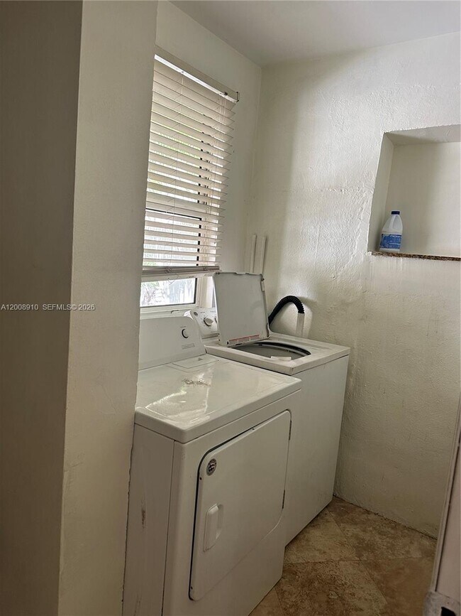 Photo - 1422 Wiley St