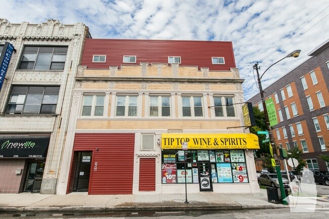 Building Photo - 2700 W North Ave Unit 206