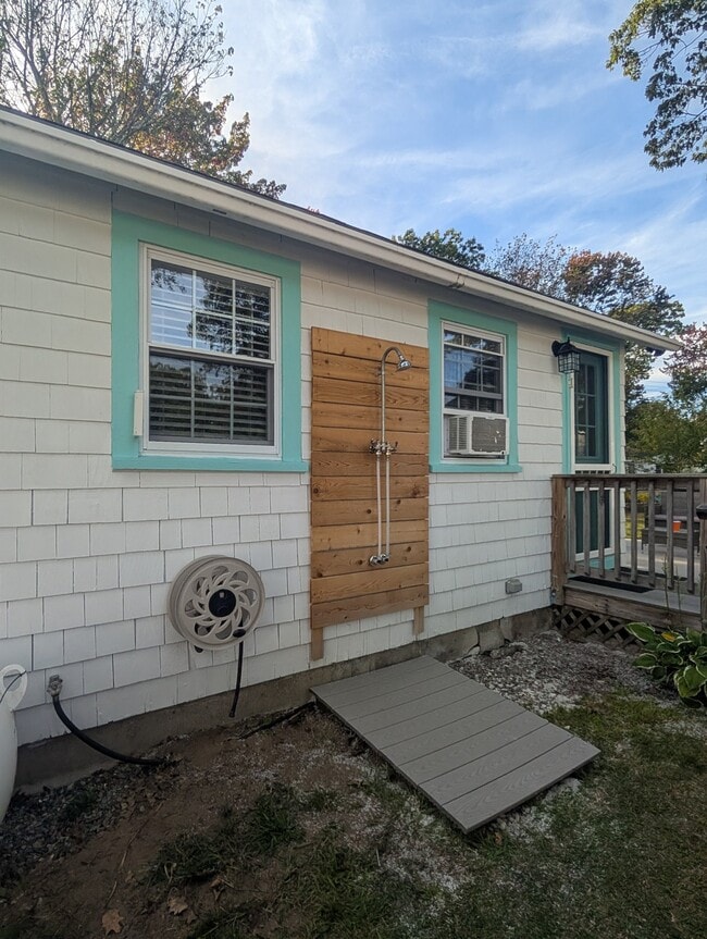 Photo - 8 Glenwood Ln