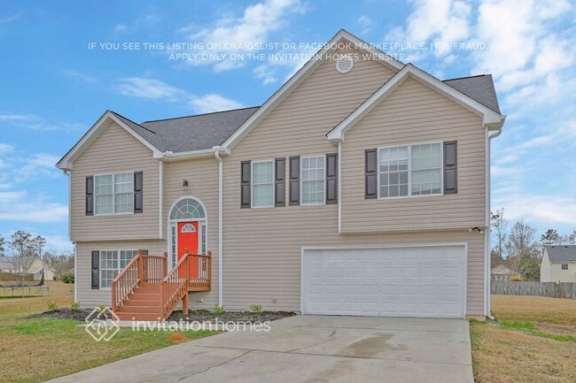 Photo - 442 Limerick Way