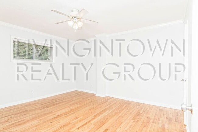 Photo - Special : First 6 months $1100 for immedia...