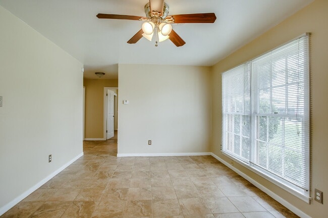 Photo - Fantastic home at a fantastic price!