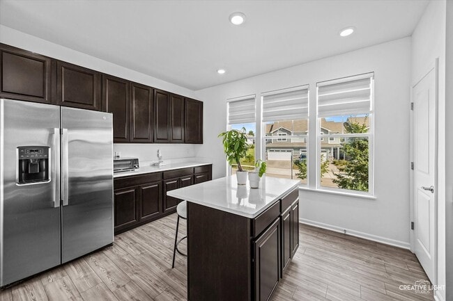 Photo - 1097 Moraine Dr