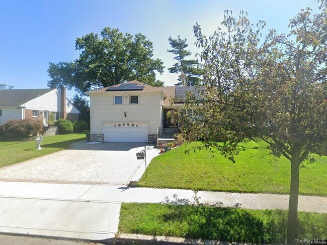 Building Photo - 830 Pepperidge Rd