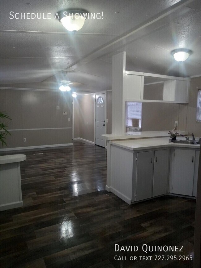 Photo - 65 Bollen Ct