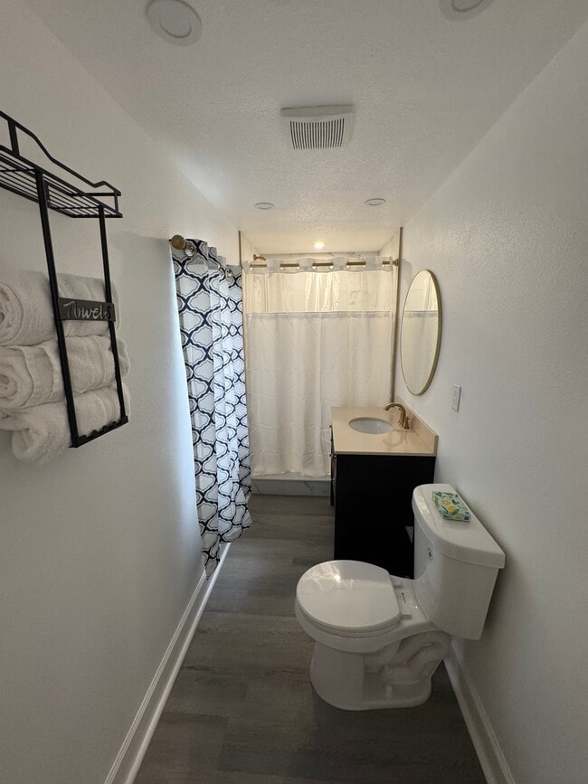 Photo - 104 E Euclid Ave