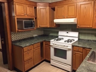 Photo - 108 S Rutland St