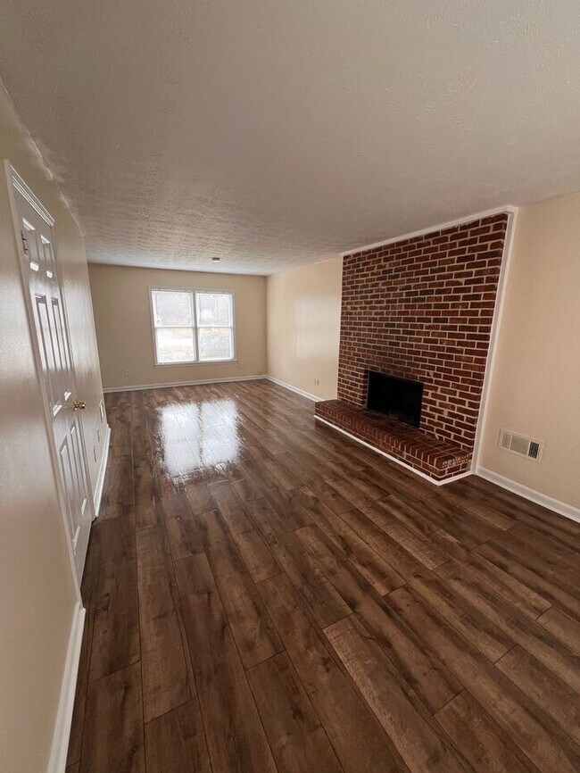 Three Bedroom Townhome Unit