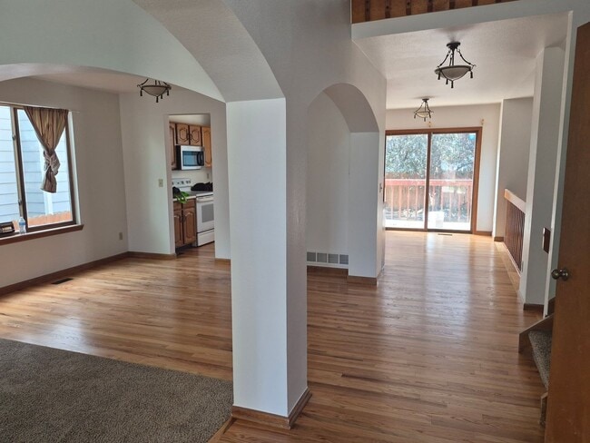 Photo - Beautifully Updated 3BR/2.5BA Home in Longmont – Move Right In!
