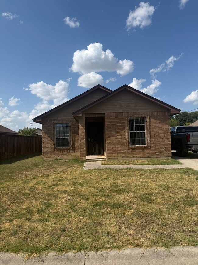 Building Photo - 5313 Anderson St