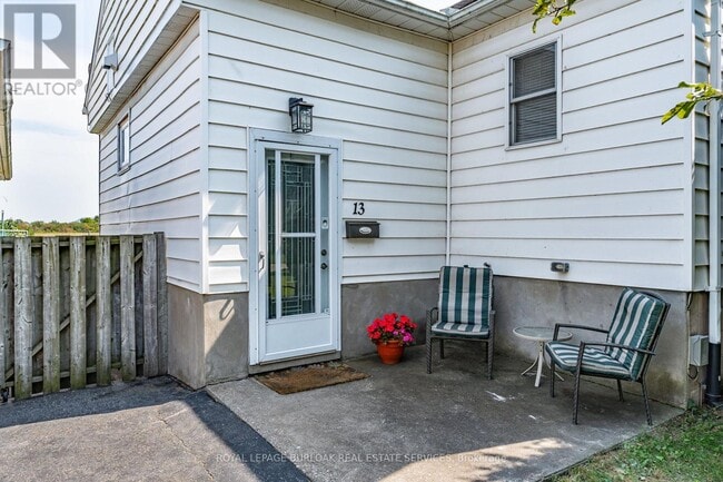 Photo - 13 Craig Blvd