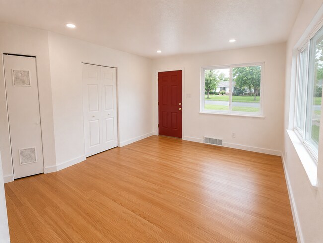 1303 Otis St