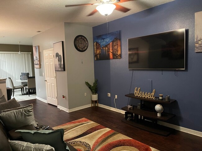 Photo - 12718 Country Brook Ln