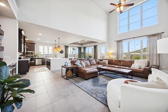 Photo - 476 Anfield Cir