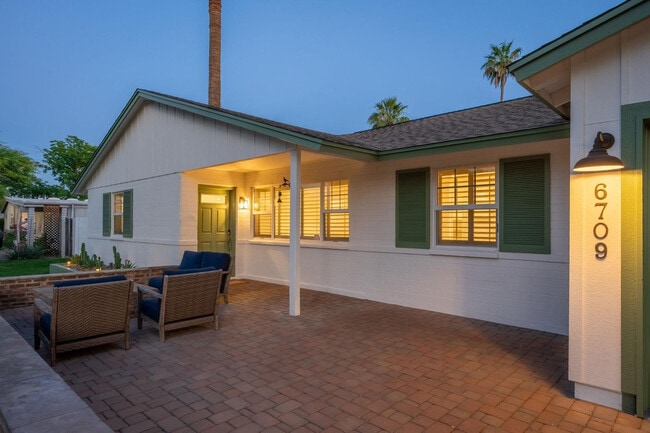 Photo - 6709 E Monterosa St