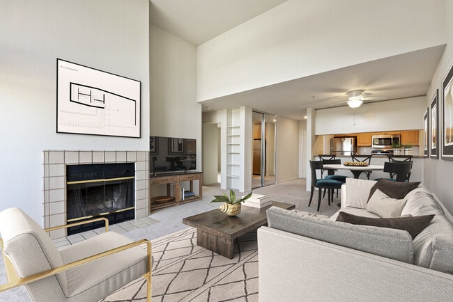 Photo - FOUR SEASONS