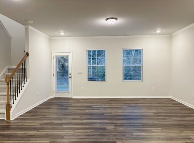 Photo - 303 Aster Bloom Ln