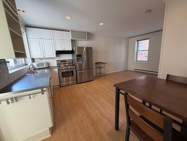 19 Salutation St Unidad 32