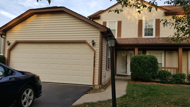 Building Photo - 1722 Ranchview Dr