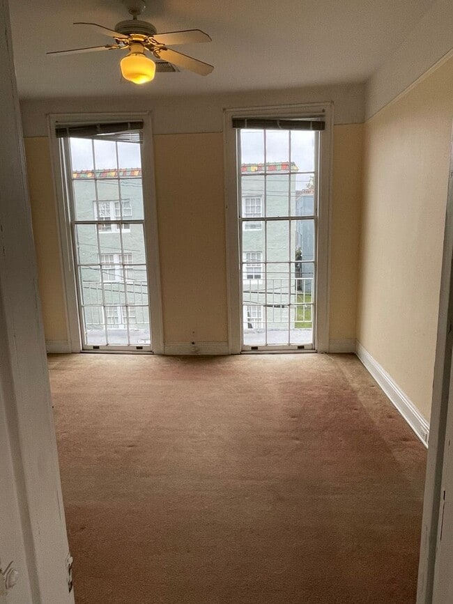 Photo - Spacious 2BD/1BA Uptown Unit D