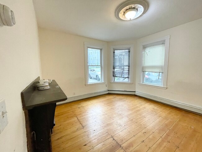 Photo - 1 Folsom Ave