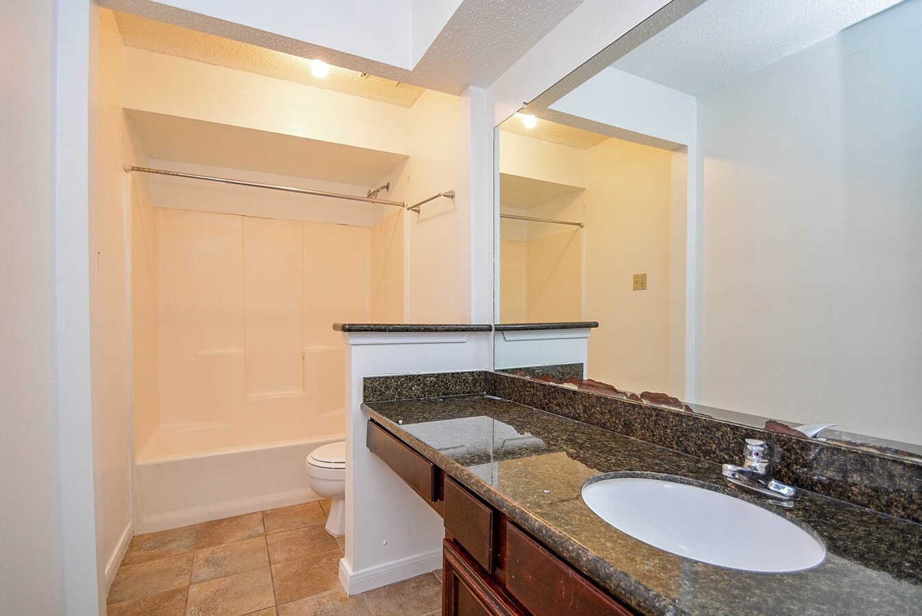Photo - 1603 Beaconshire