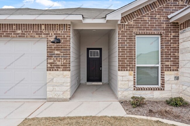 Photo - 2034 Zabcikville Dr