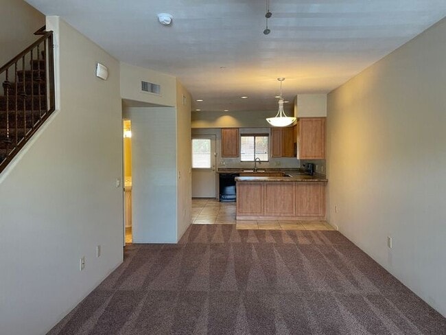 Photo - Popular 2BR/2.5BA 2 Story Townhome conveniently located close to PCC, U of A!