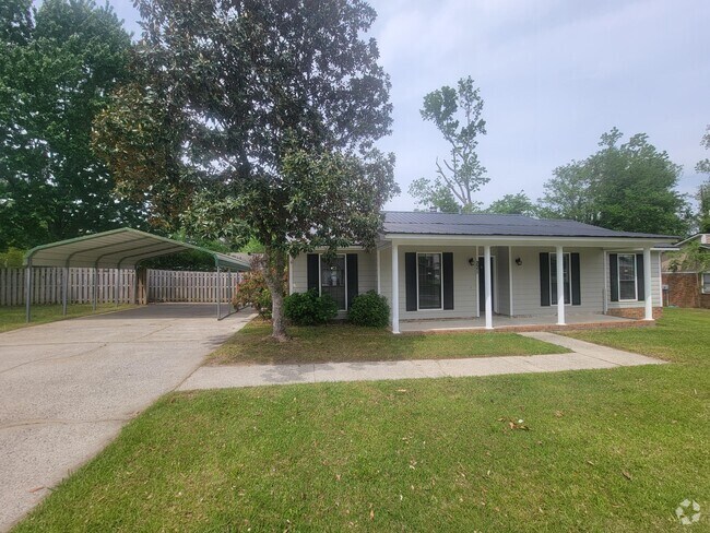 Building Photo - 221 Brooks Dr Rental