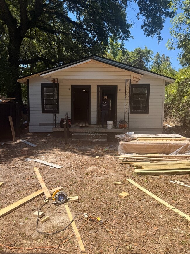 Photo - 113 Randolph St Unit 1
