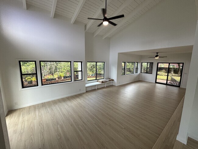 Photo - 95-797-797 Lanipaa St