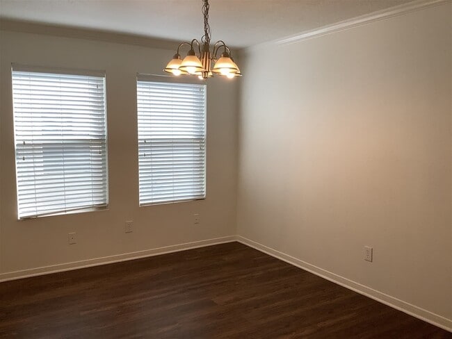 Photo - 16977 Scenic Knoll