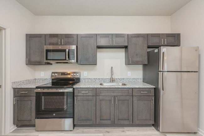 Photo - Platform Dothan