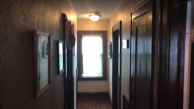 Photo - Charming 3 bedroom 1 bath in University/Lexington neighborhood!