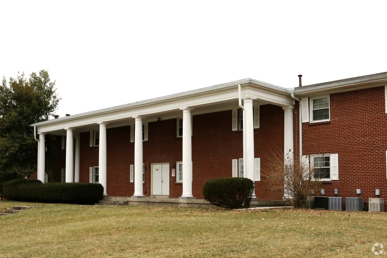 Photo - The Columns Apartments