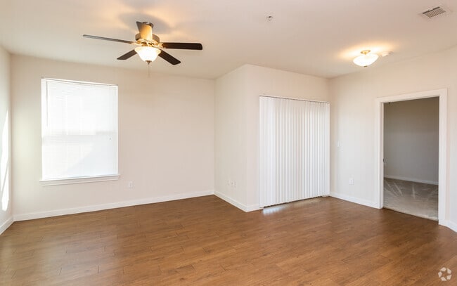 3BR, 2BA - 1259SF Living Room