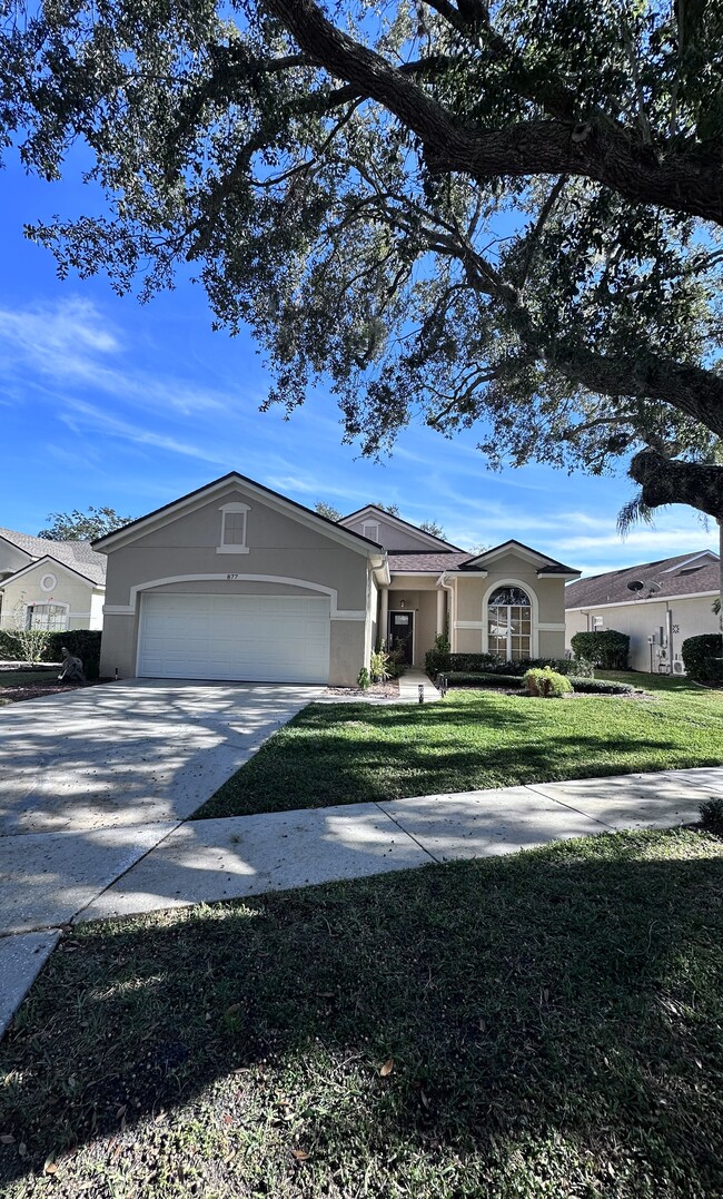 Photo - 877 Lakeworth Cir House