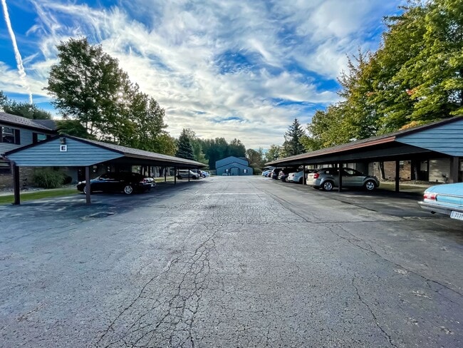 Photo - Niles Executive Apartments