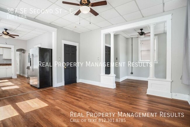 Photo - 307 SE Second St-C Unit C