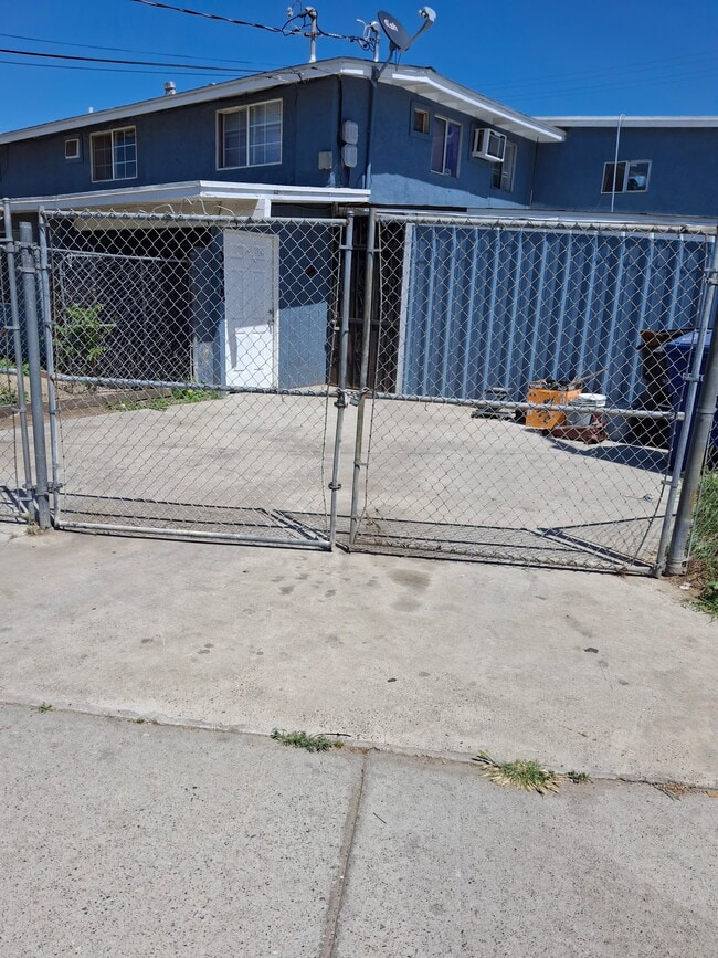 Photo - 343 Rio Grande Ave Unit A