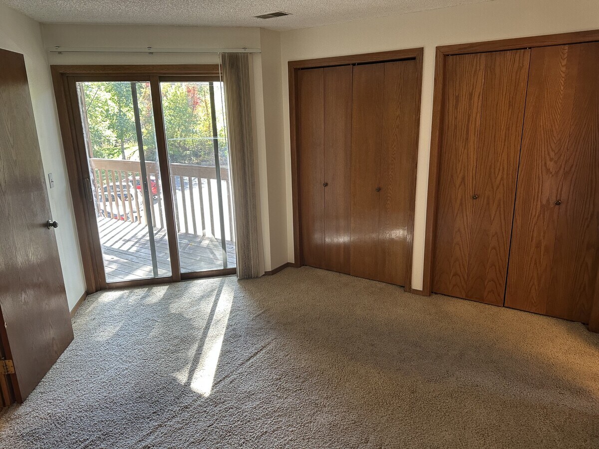 Photo - 2960 Shadow Creek Dr