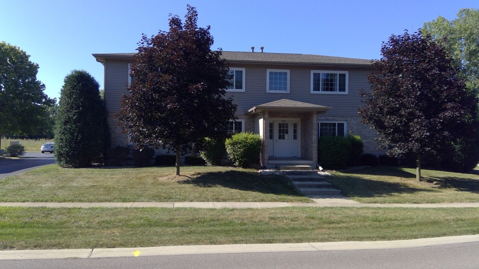 Photo - 790 W Highview Dr Unit 1