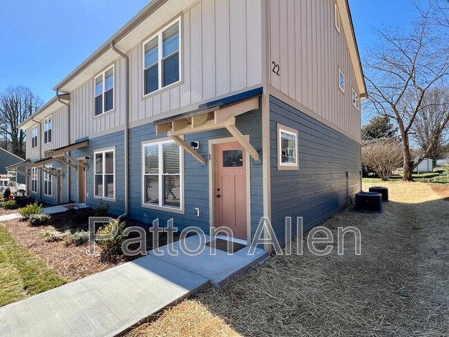 Photo - 22 Catawba Valley Ct Townhome