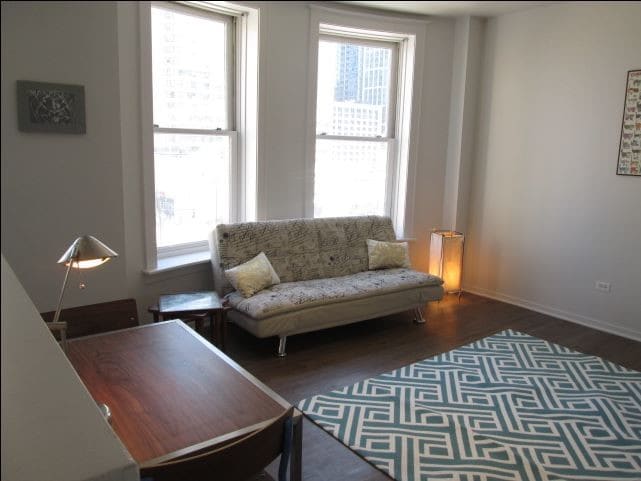30 East Roosevelt