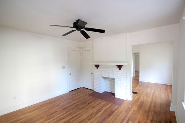 Building Photo - 316 Whitney Ave Unit -