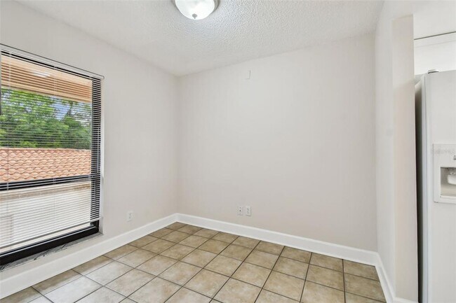 Photo - 4800 Brittany Dr S Unit 102