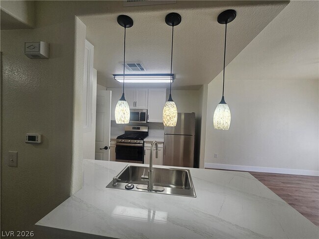 Photo - 8250 N Grand Canyon Dr Unidad 2106