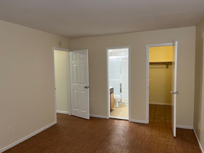 Photo - 19305 Club House Rd Unit Club House road