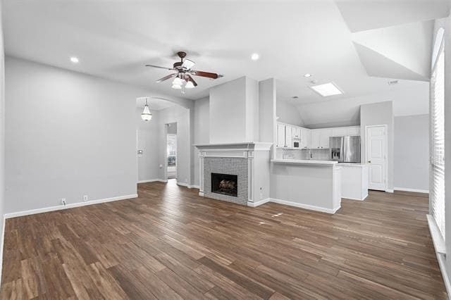 Photo - 1202 Defford Ln