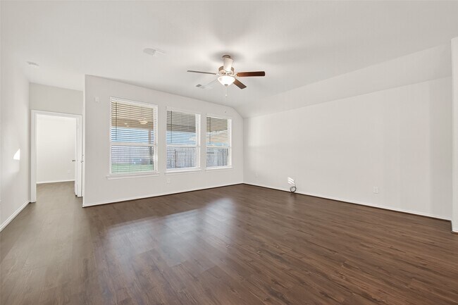 Photo - 25911 Rustical Rd